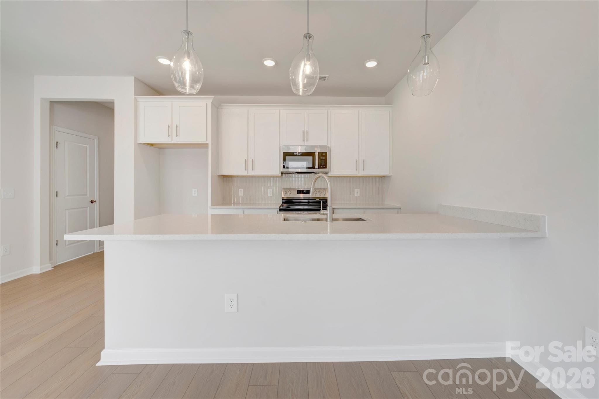 Kitchen peninsula - Charlotte