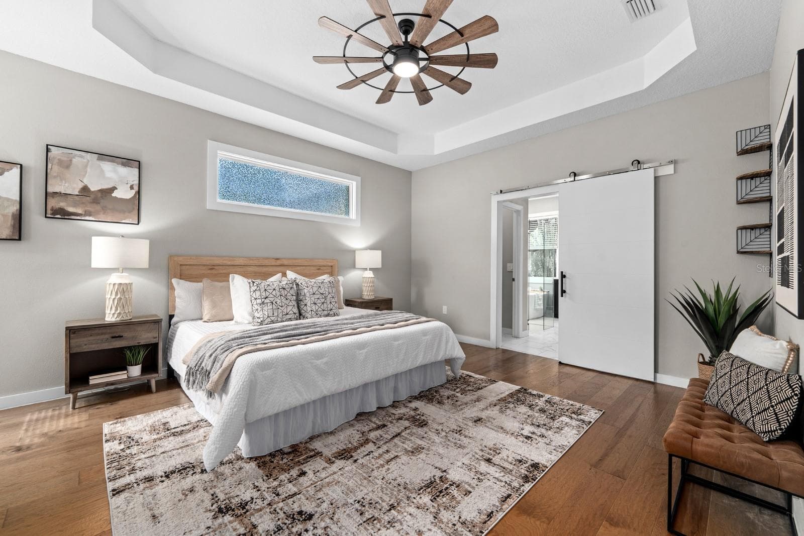 A primary suite designed to unwind - 1028 5TH ST N, ST PETERSBURG