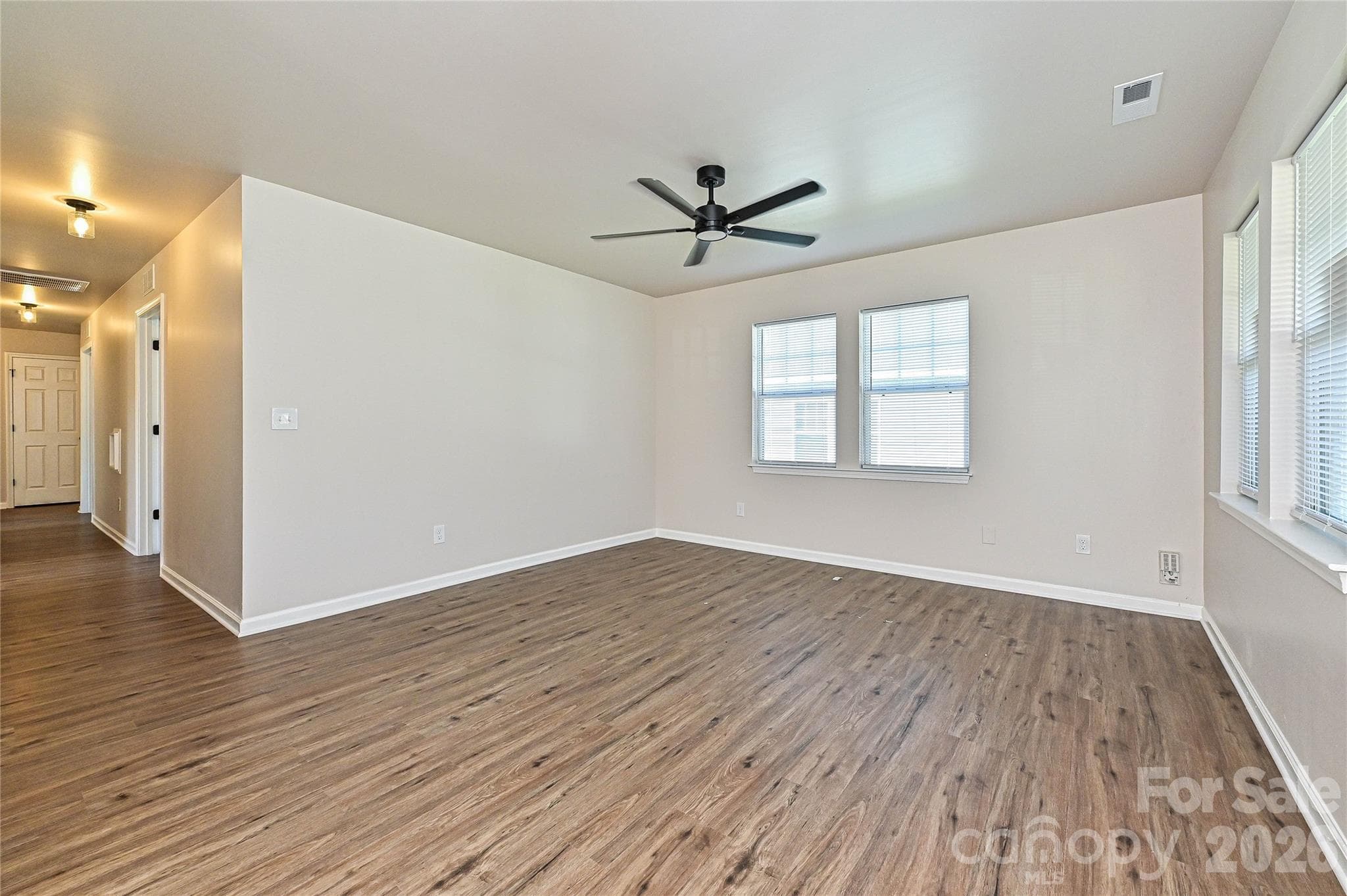 Single Family Residence at 415 Jones Street, Charlotte, photo 3 of 28