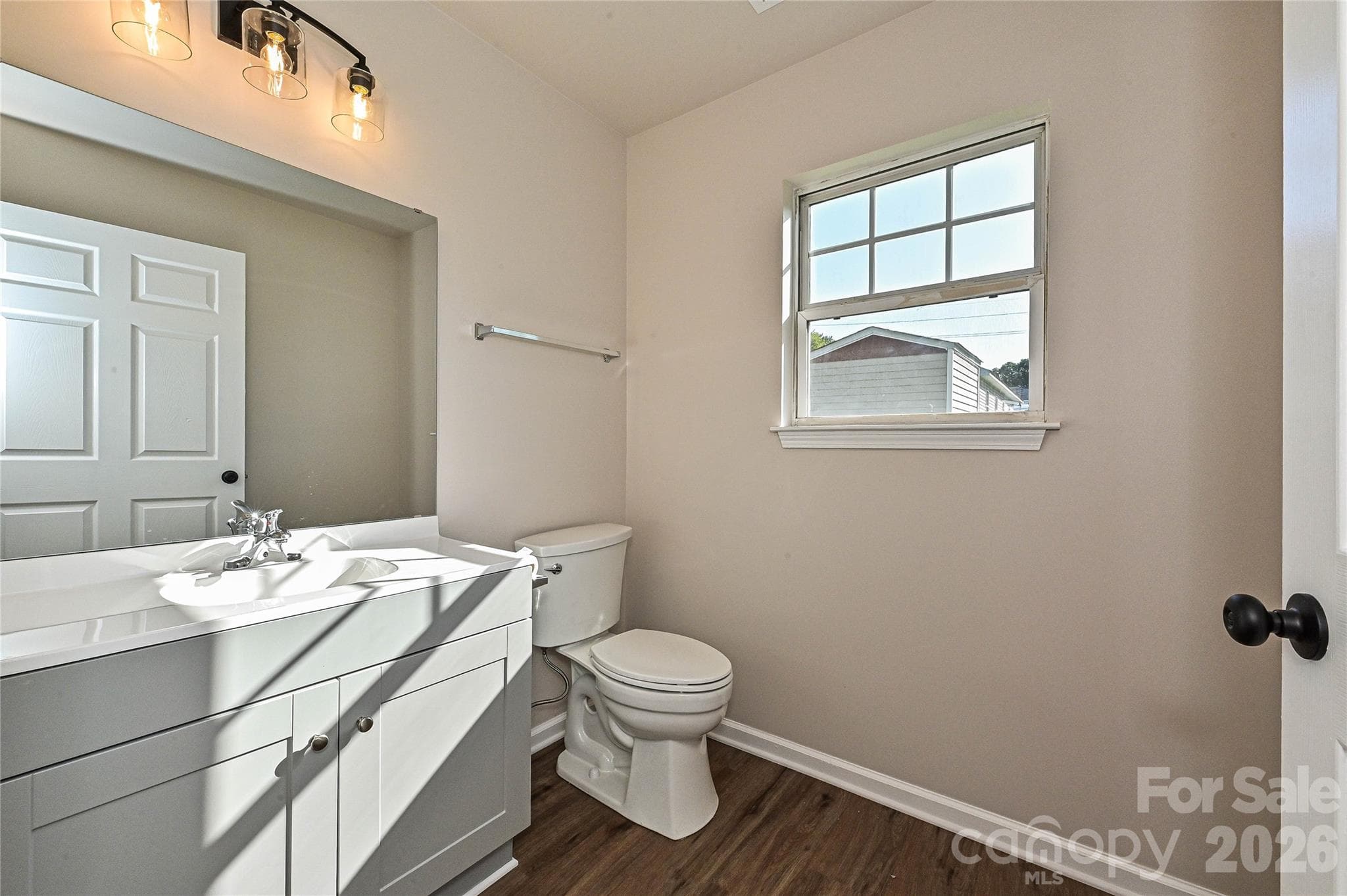 Single Family Residence at 415 Jones Street, Charlotte, photo 20 of 28