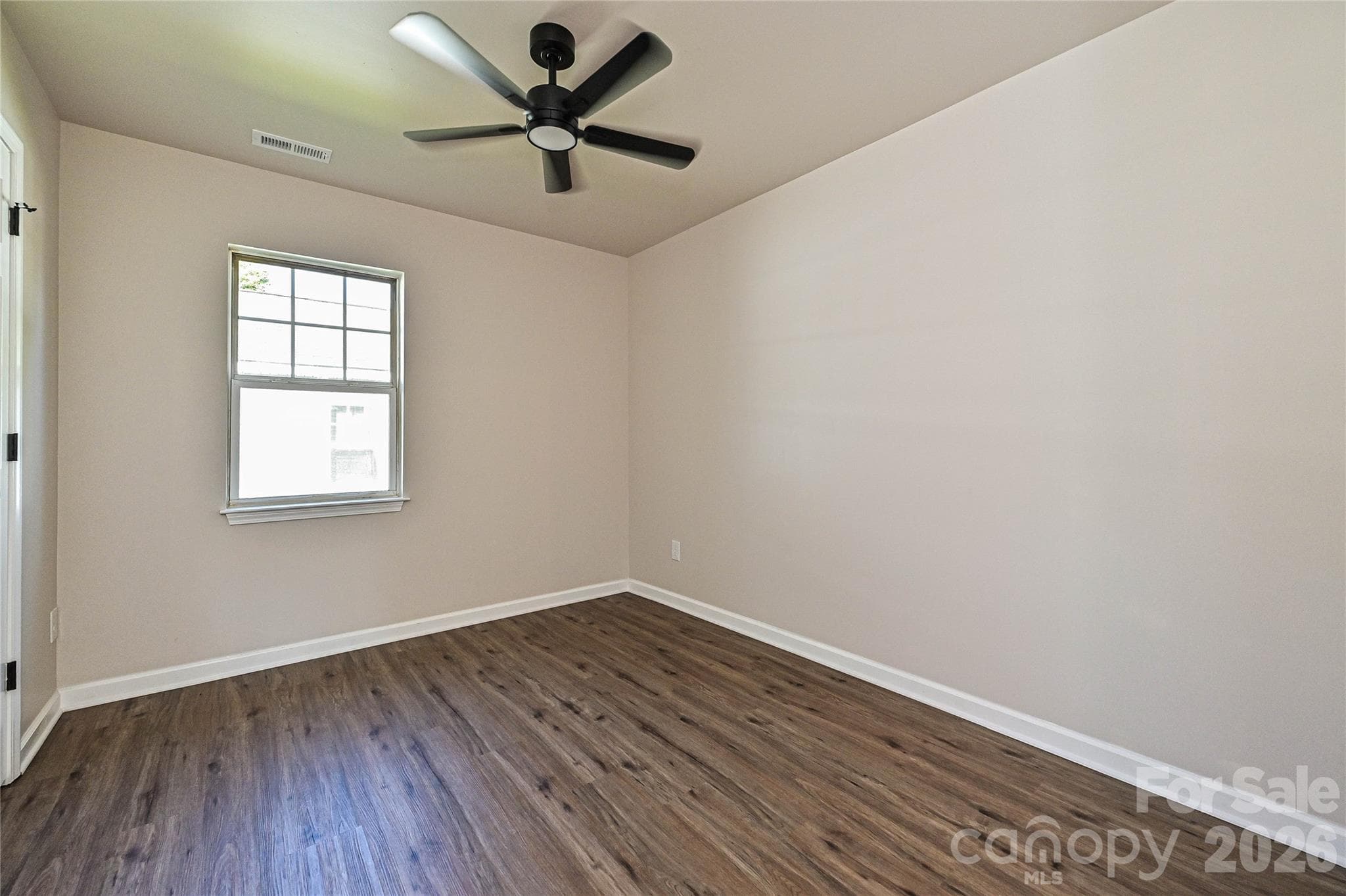 Single Family Residence at 415 Jones Street, Charlotte, photo 21 of 28