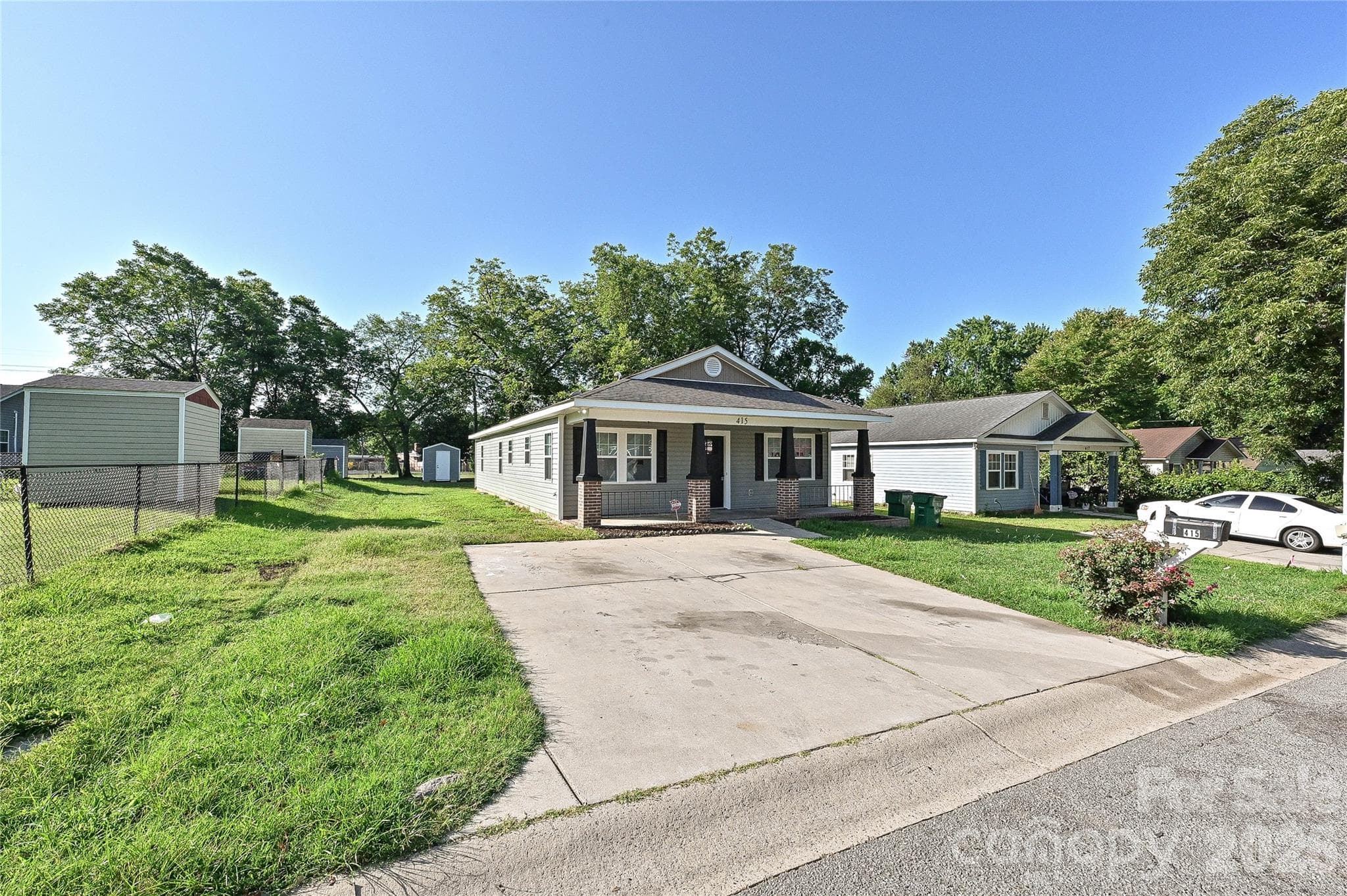Single Family Residence at 415 Jones Street, Charlotte, photo 27 of 28