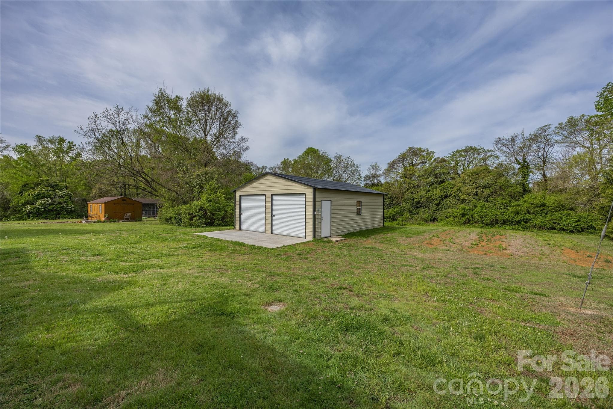2 Car detached metal garage - 271 N Main Street, Denton