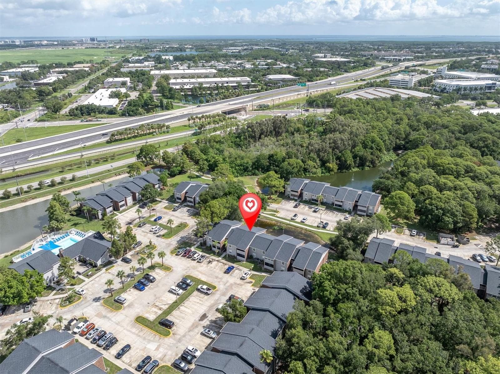 Easy access for commuting - 1400 GANDY BLVD N #1306, ST PETERSBURG