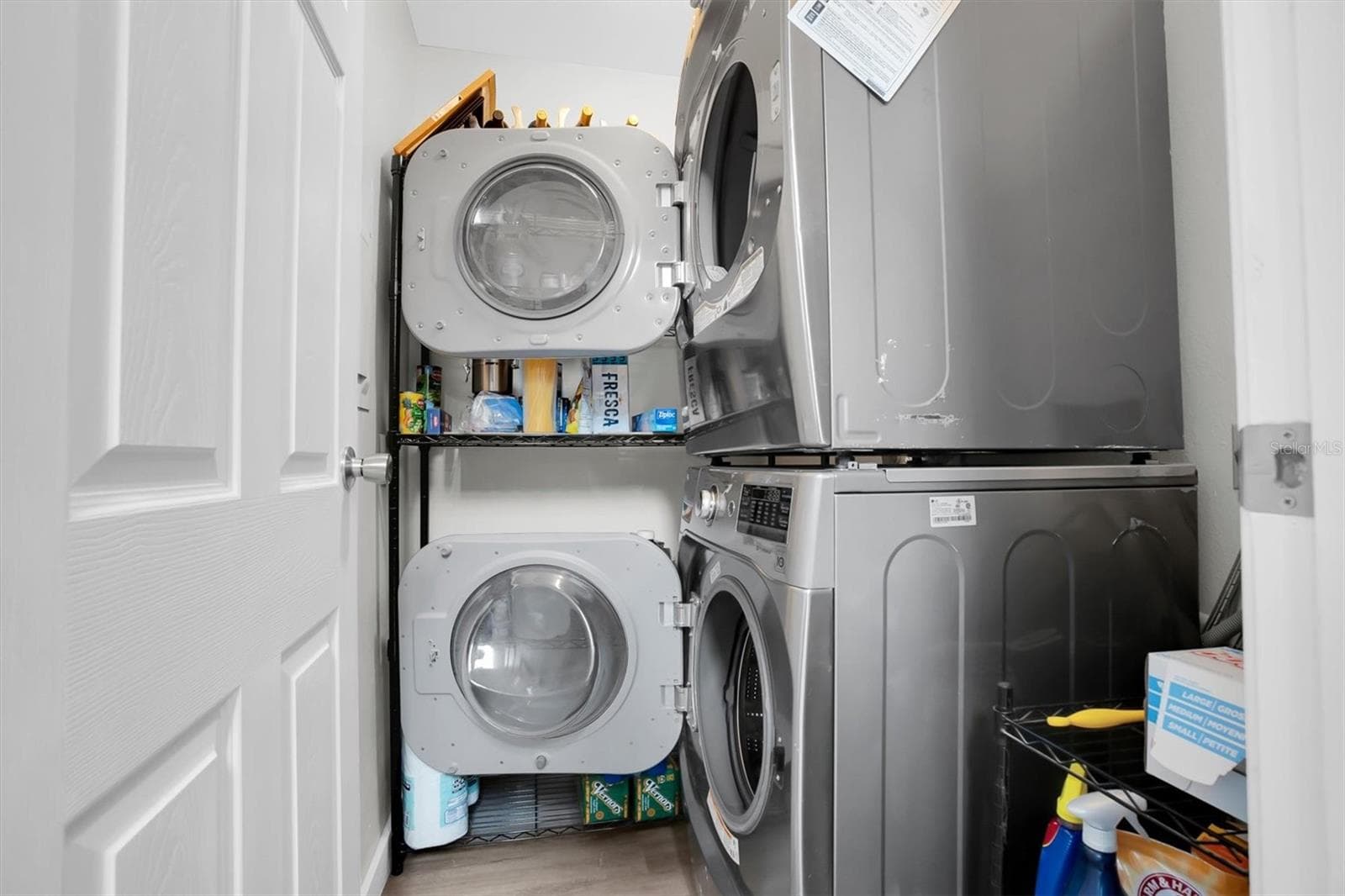 In unit laundry (w/d not included) - 1400 GANDY BLVD N #1306, ST PETERSBURG