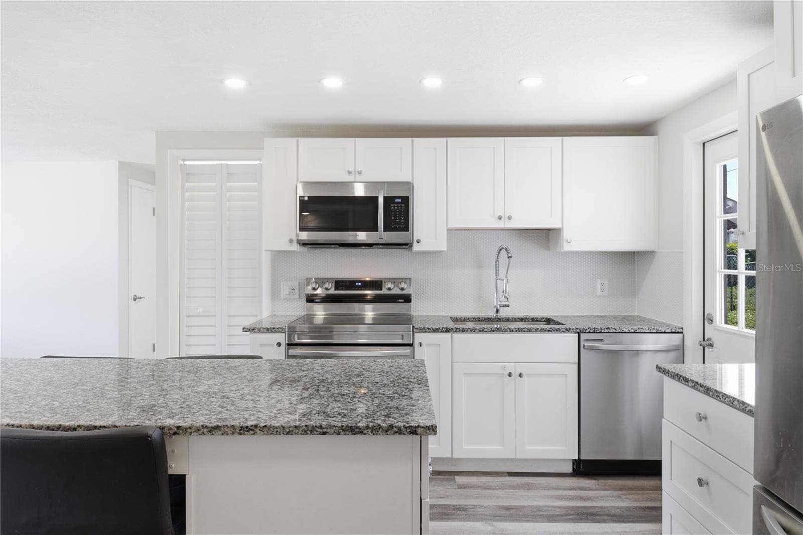 Single Family Residence at 4810 GUARDIAN AVE, HOLIDAY, photo 6 of 37
