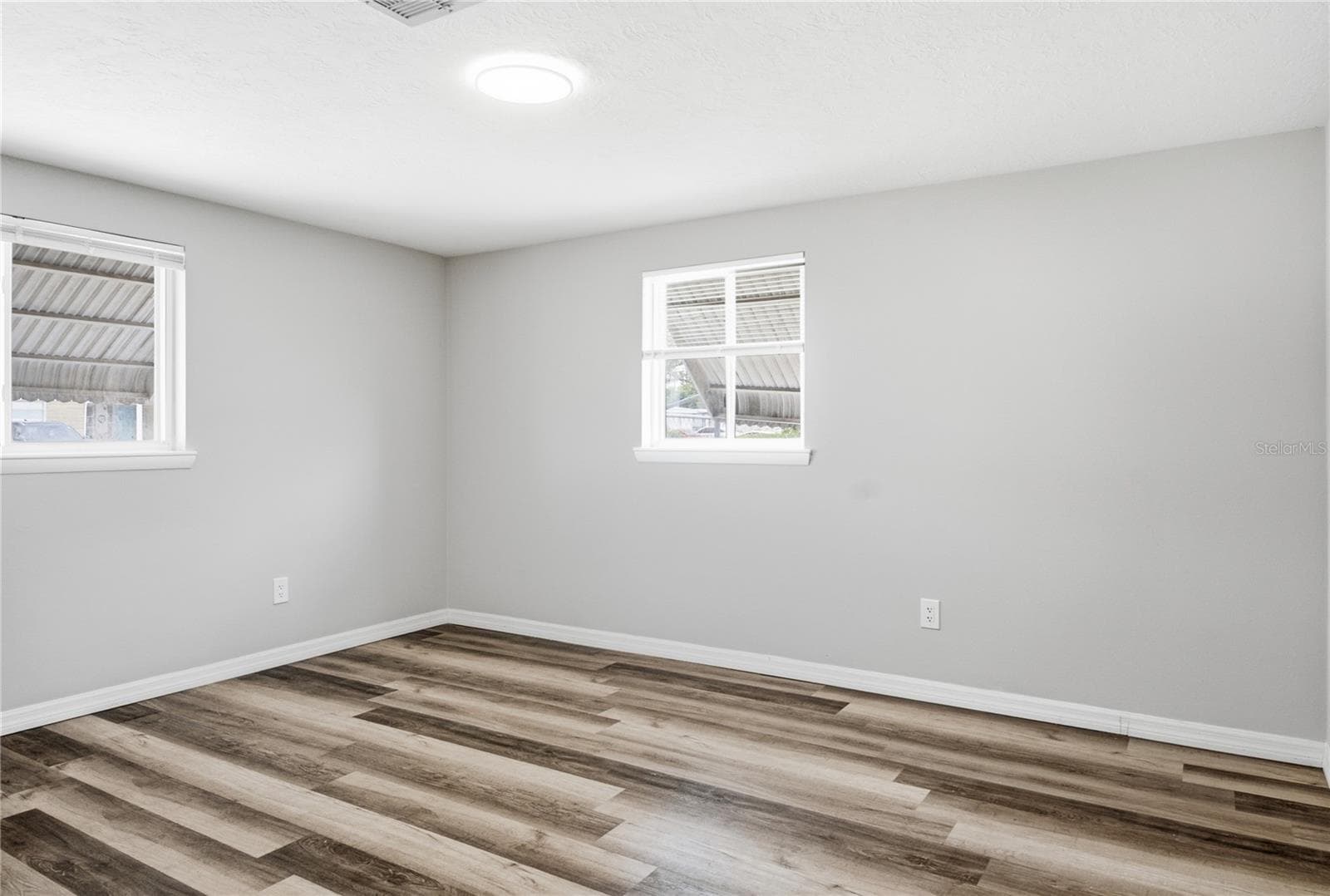 Single Family Residence at 4810 GUARDIAN AVE, HOLIDAY, photo 18 of 37