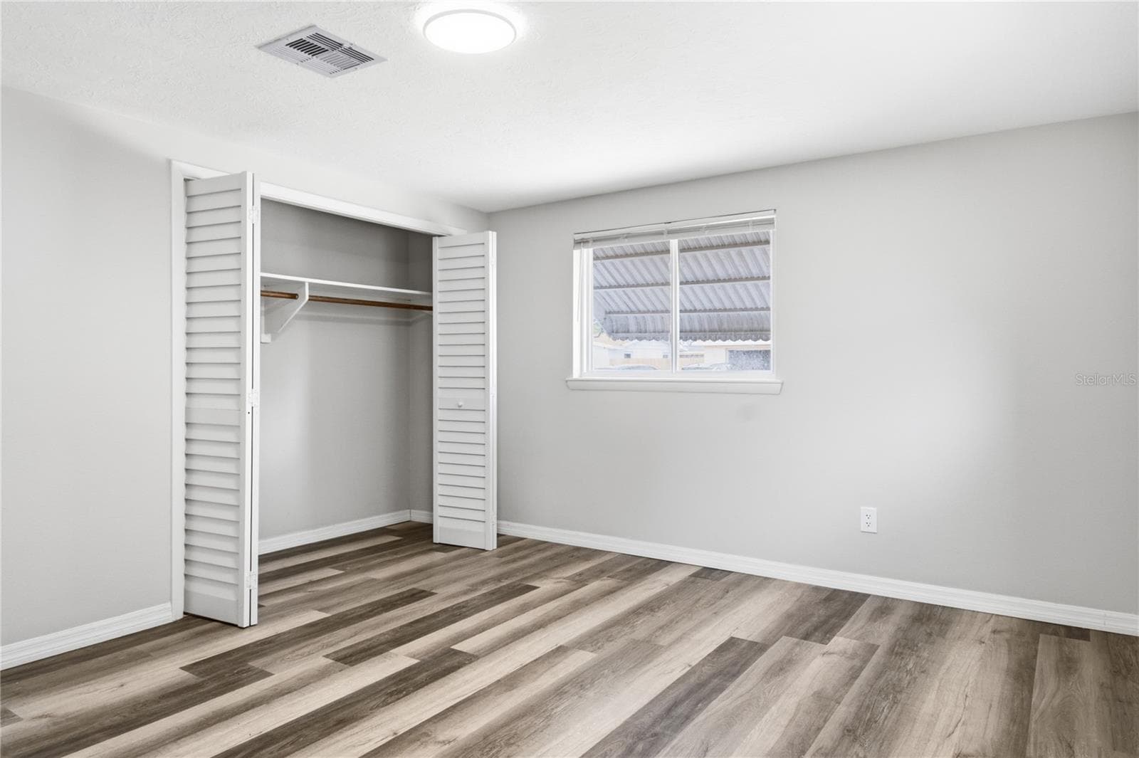 Single Family Residence at 4810 GUARDIAN AVE, HOLIDAY, photo 19 of 37