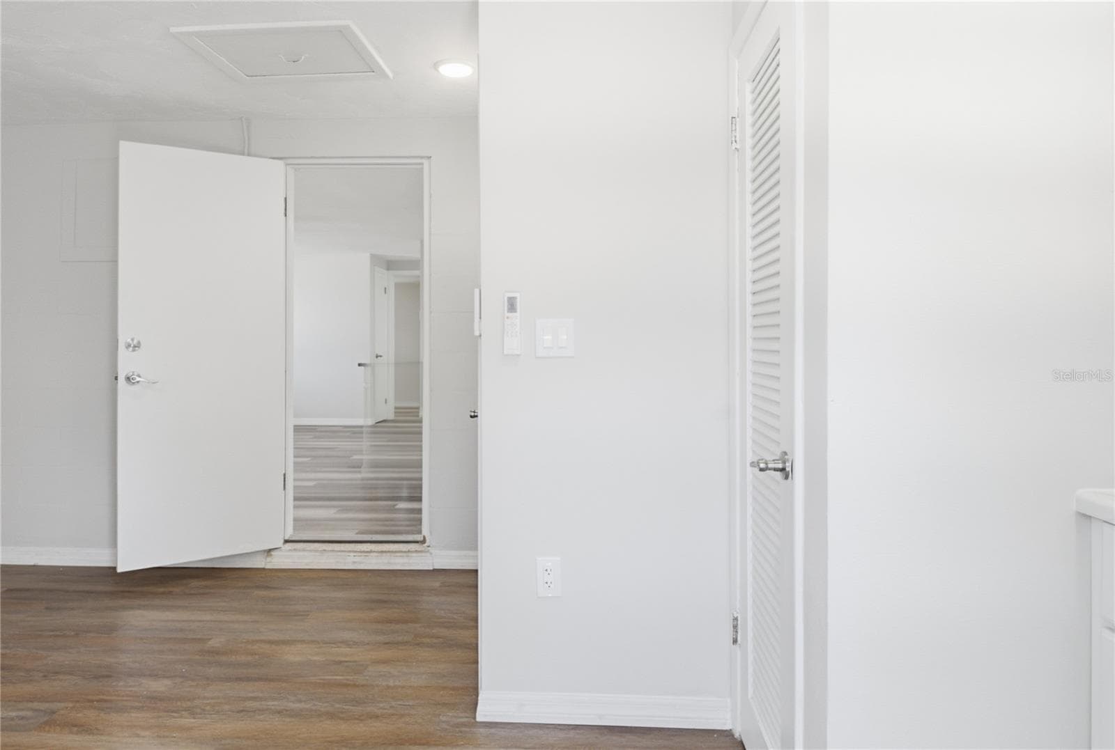 Single Family Residence at 4810 GUARDIAN AVE, HOLIDAY, photo 26 of 37