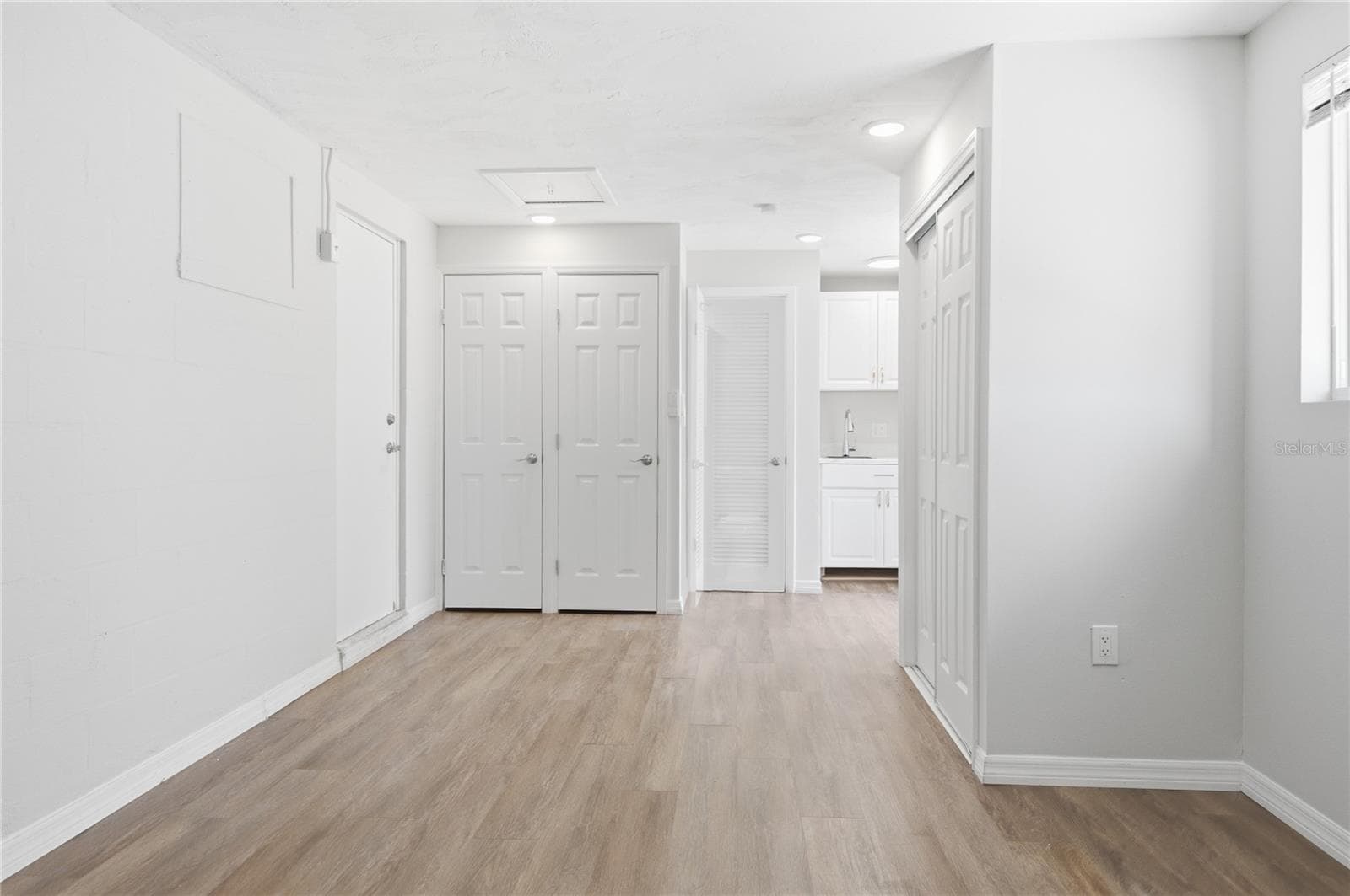 Single Family Residence at 4810 GUARDIAN AVE, HOLIDAY, photo 32 of 37