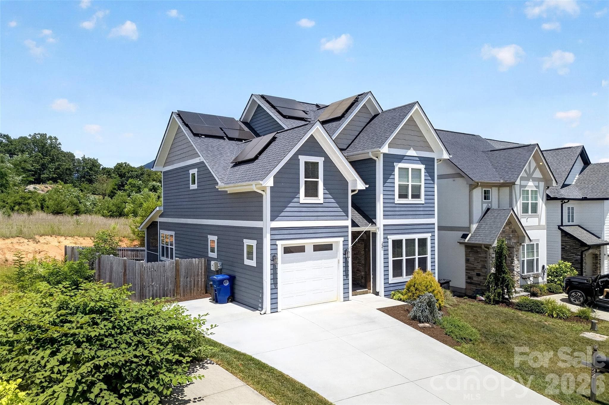 Single Family Residence at 22 Tudor Way, Black Mountain, photo 3 of 48