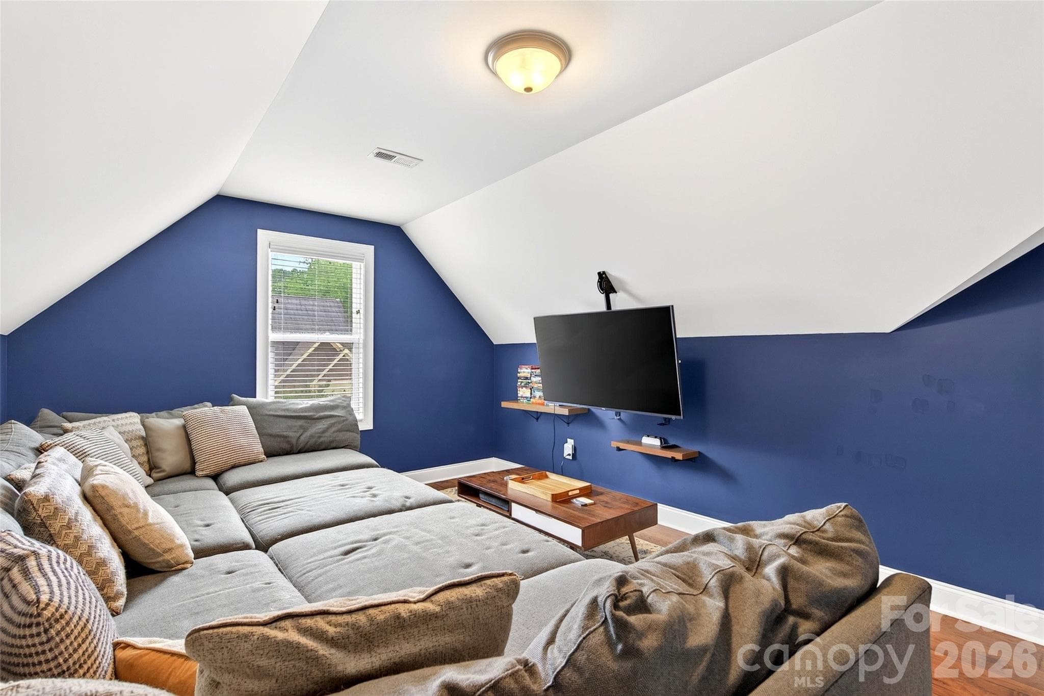 Single Family Residence at 22 Tudor Way, Black Mountain, photo 38 of 48