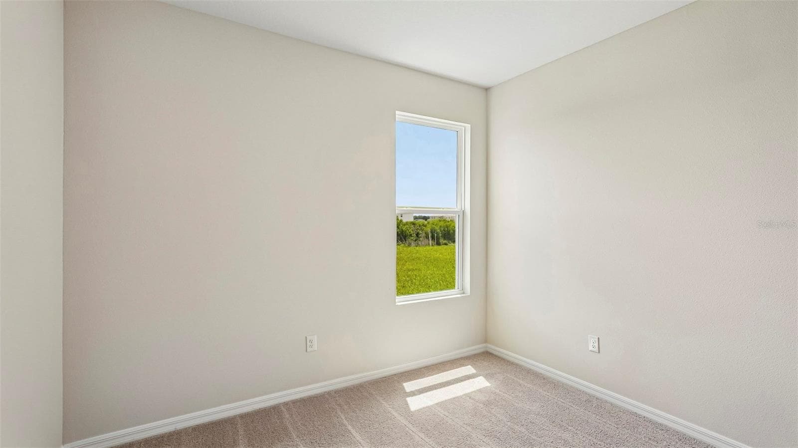 Single Family Residence at 9460 BELLA MAR TRL, PARRISH, photo 24 of 37