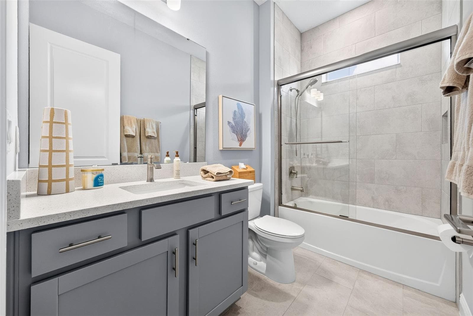 Hall Bath - 13175 MCMILLAN, ORLANDO