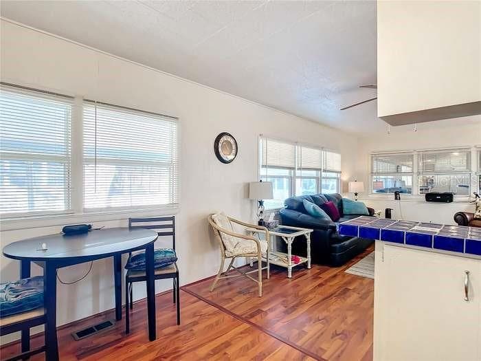 Mobile Home at 2331 BELLEAIR RD #116, CLEARWATER, photo 18 of 50
