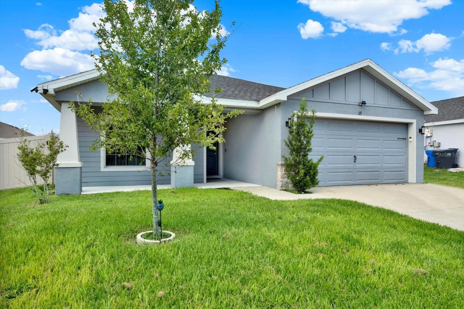Single Family Residence at 117 EAGLE SUMMIT DR, RUSKIN, photo 2 of 44