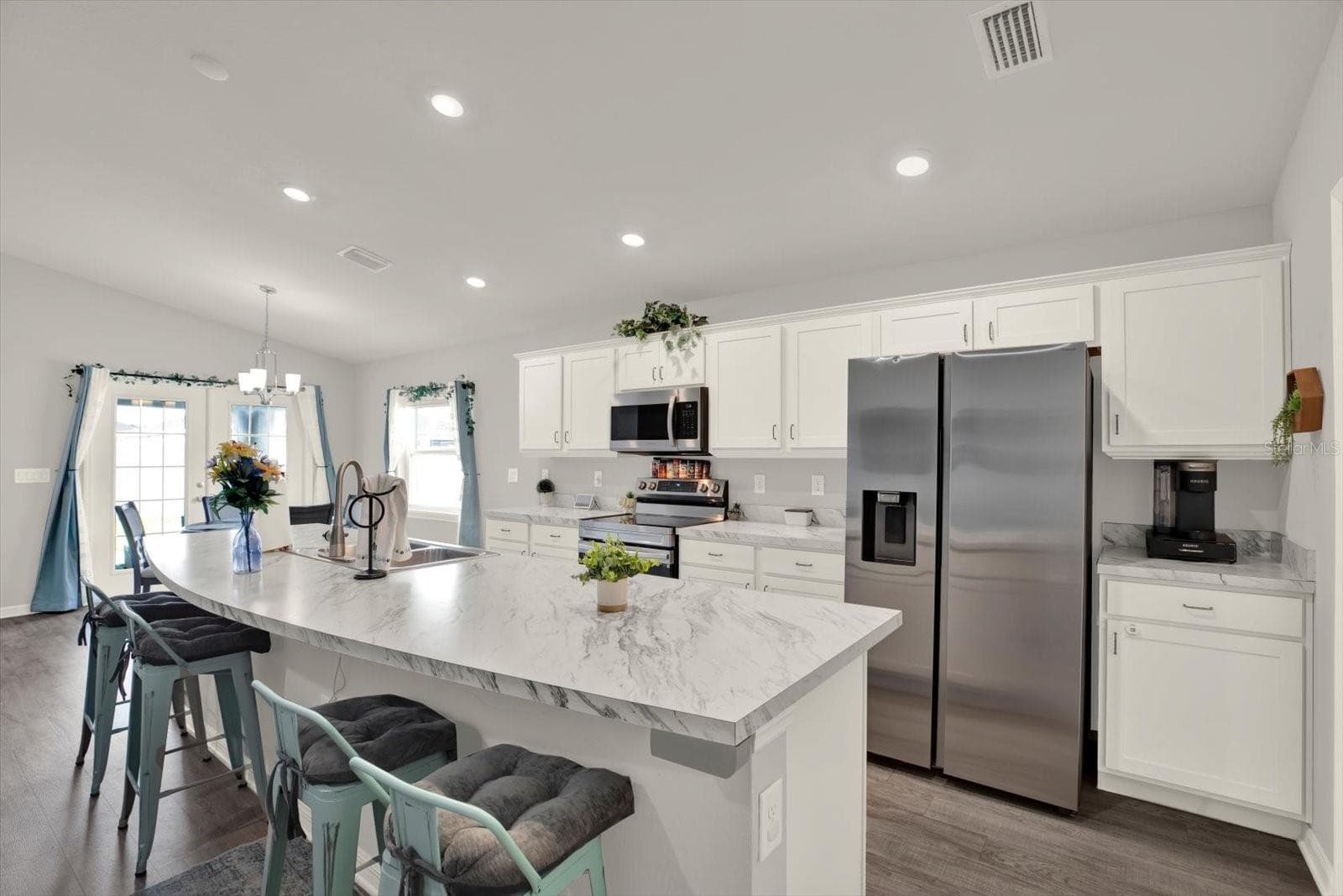 Single Family Residence at 117 EAGLE SUMMIT DR, RUSKIN, photo 8 of 44