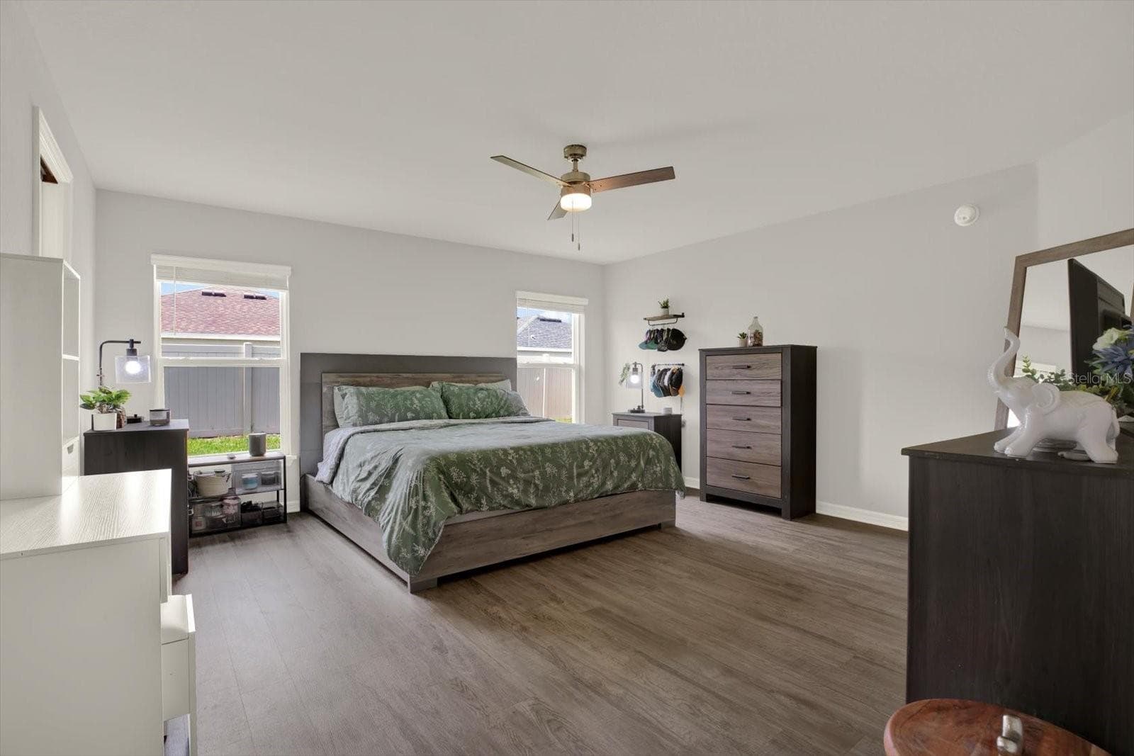Single Family Residence at 117 EAGLE SUMMIT DR, RUSKIN, photo 14 of 44