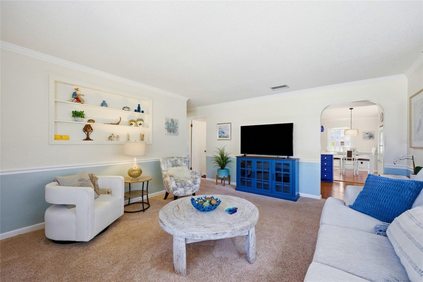 Single Family Residence at 936 N BAKER ST, MOUNT DORA, photo 5 of 53