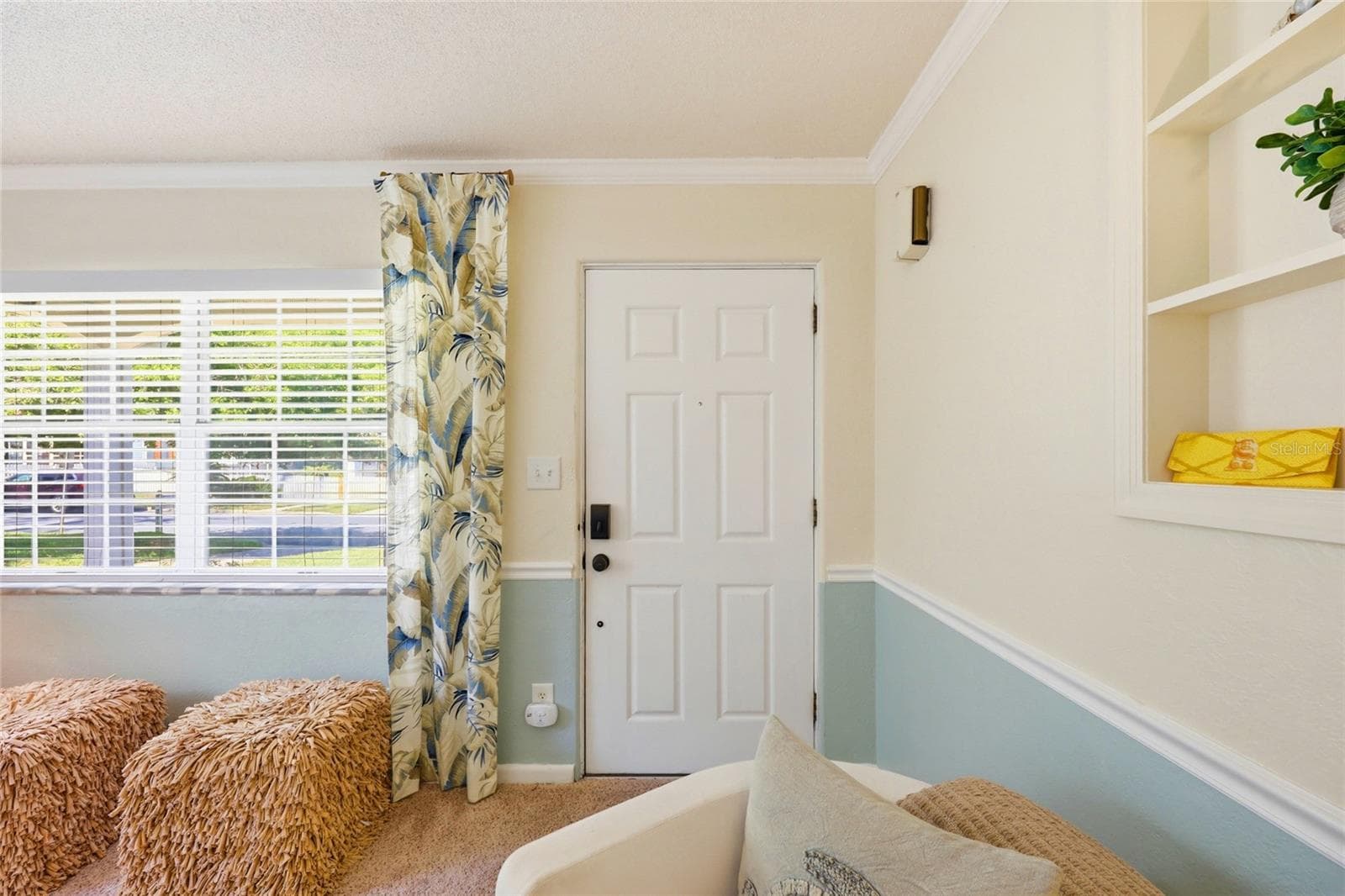 Single Family Residence at 936 N BAKER ST, MOUNT DORA, photo 7 of 53