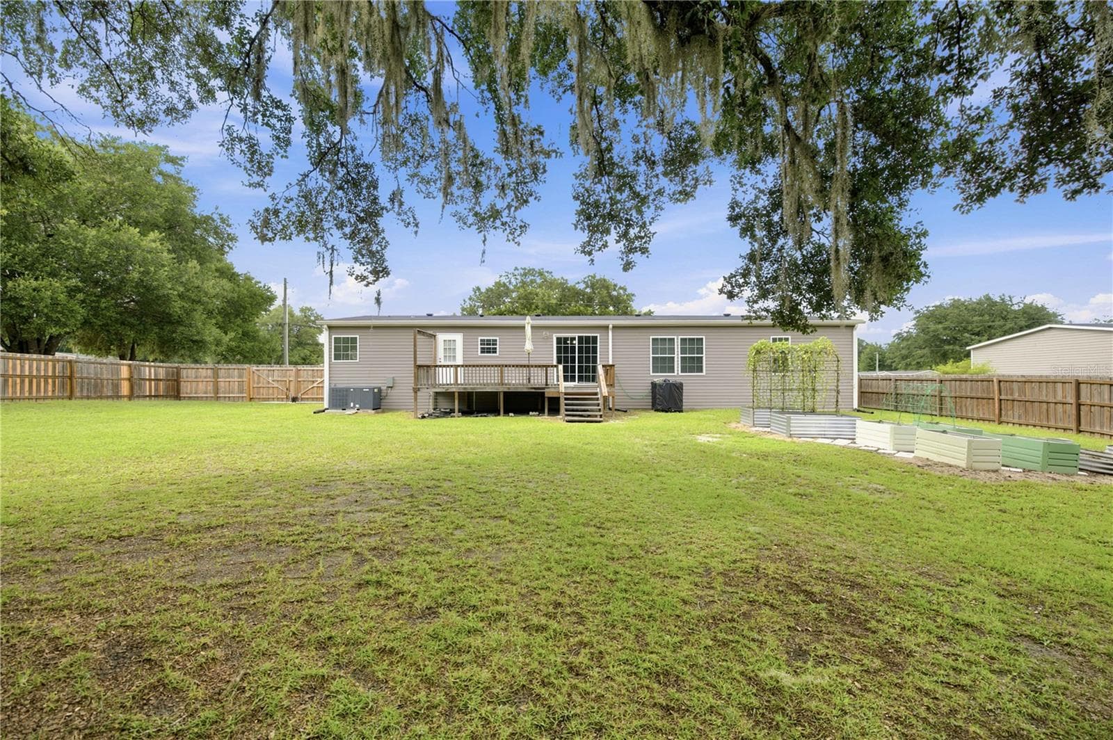 Manufactured Home at 122 SE 70TH CIR, OCALA, photo 30 of 33