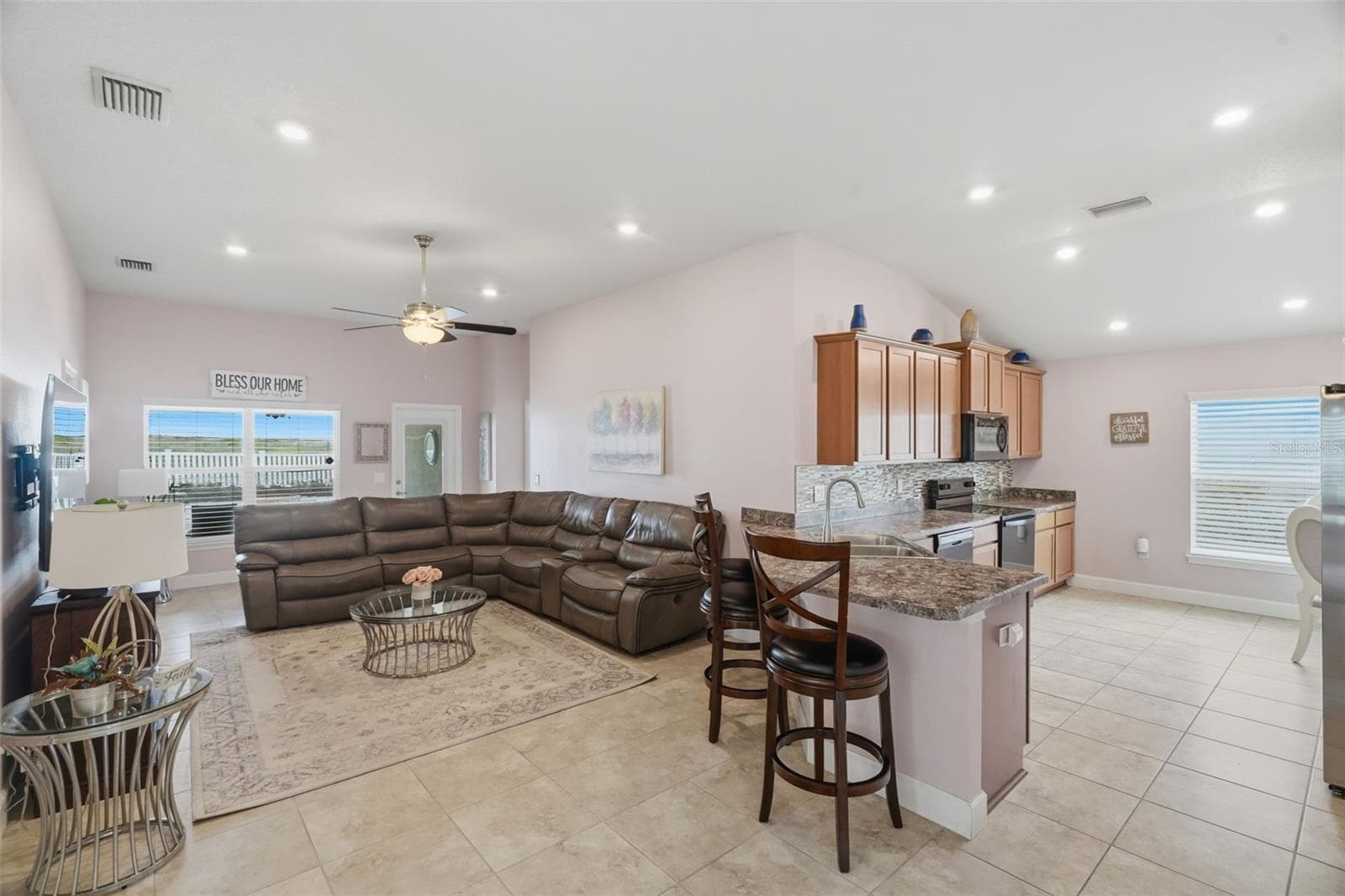 Single Family Residence at 14449 POTTERTON CIR, HUDSON, photo 10 of 49