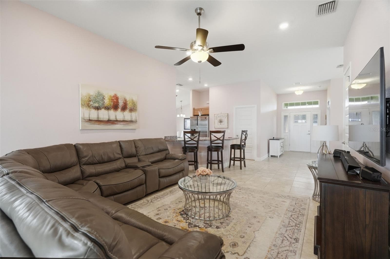 Single Family Residence at 14449 POTTERTON CIR, HUDSON, photo 11 of 49