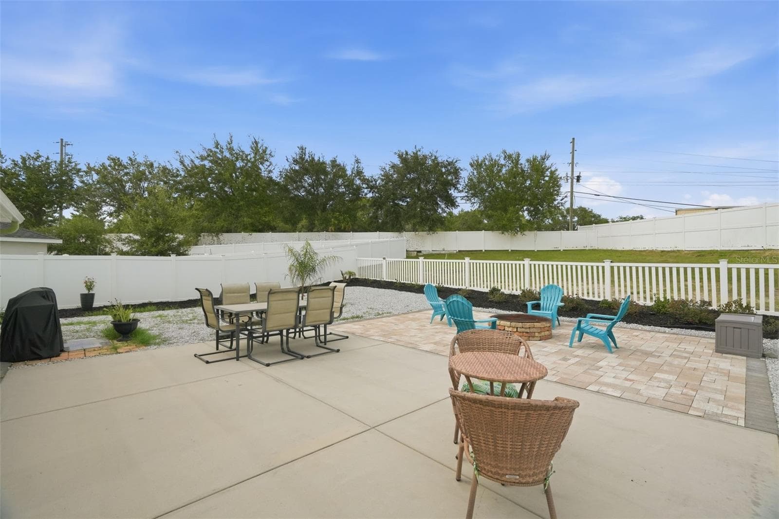 Single Family Residence at 14449 POTTERTON CIR, HUDSON, photo 37 of 49