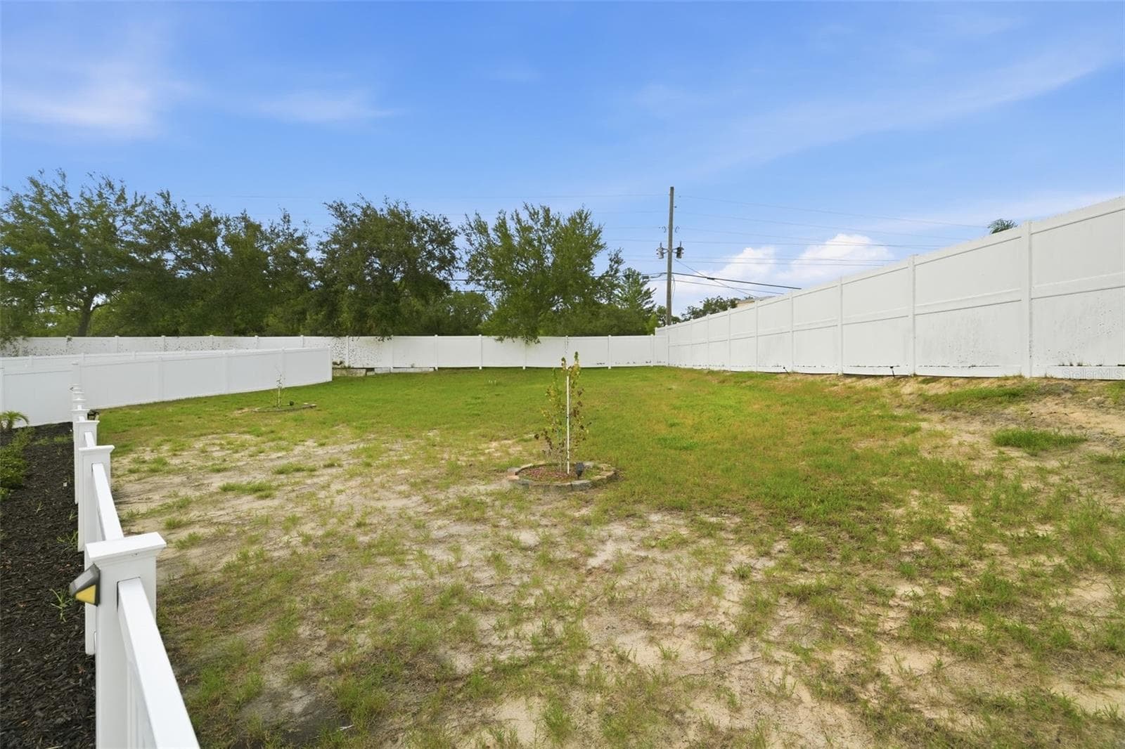 Single Family Residence at 14449 POTTERTON CIR, HUDSON, photo 38 of 49