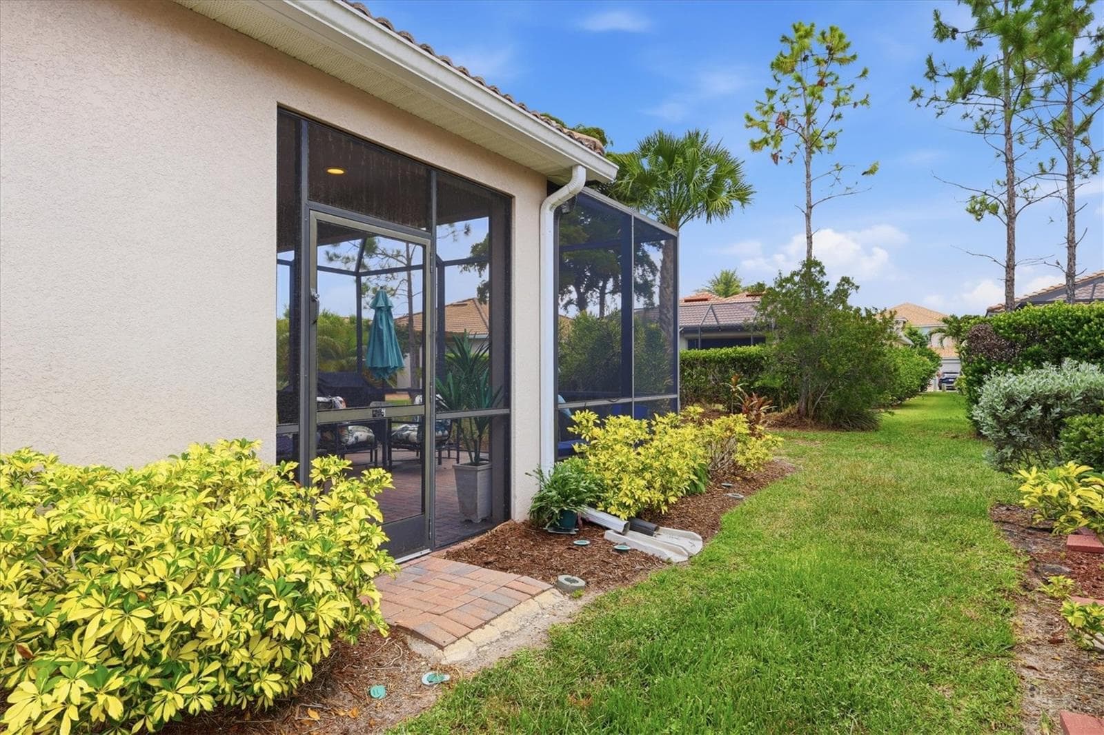 Exterior - Back - 11702 ANHINGA AVE, VENICE