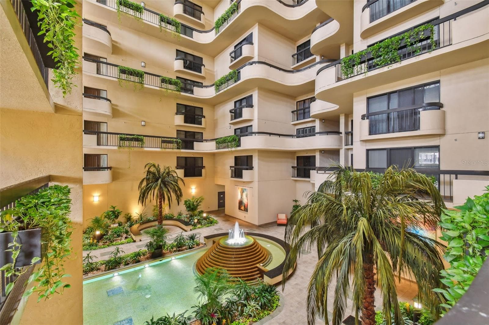 Condominium at 2413 BAYSHORE BLVD #1904, TAMPA, photo 74 of 80
