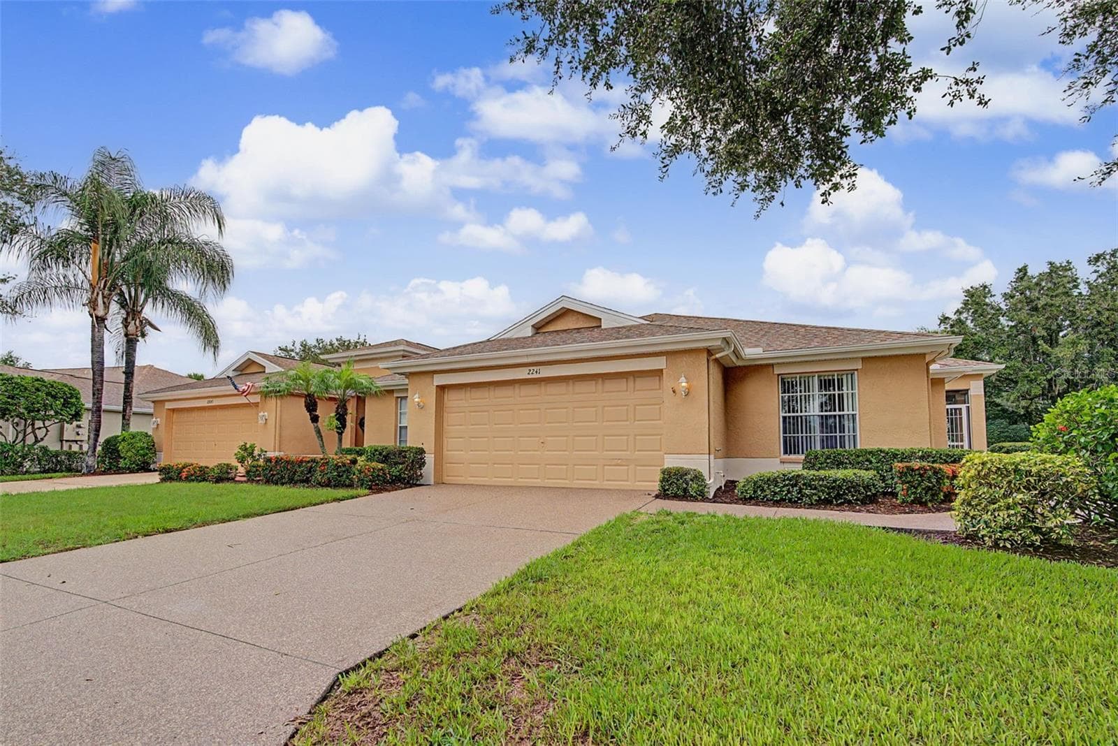 Villa at 2241 WORTHINGTON GREENS DR, SUN CITY CENTER, photo 5 of 33