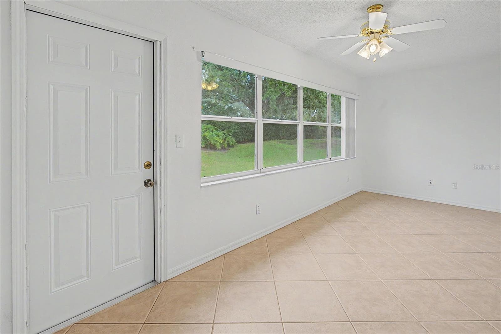 Villa at 2241 WORTHINGTON GREENS DR, SUN CITY CENTER, photo 13 of 33