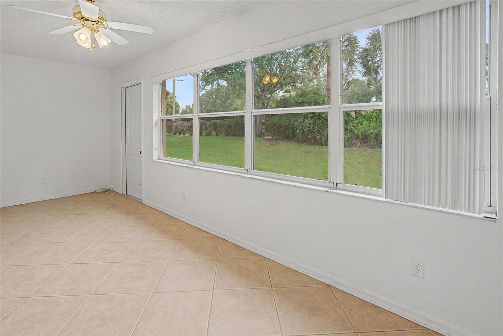 Villa at 2241 WORTHINGTON GREENS DR, SUN CITY CENTER, photo 14 of 33