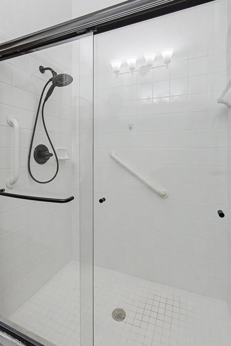 Villa at 2241 WORTHINGTON GREENS DR, SUN CITY CENTER, photo 16 of 33