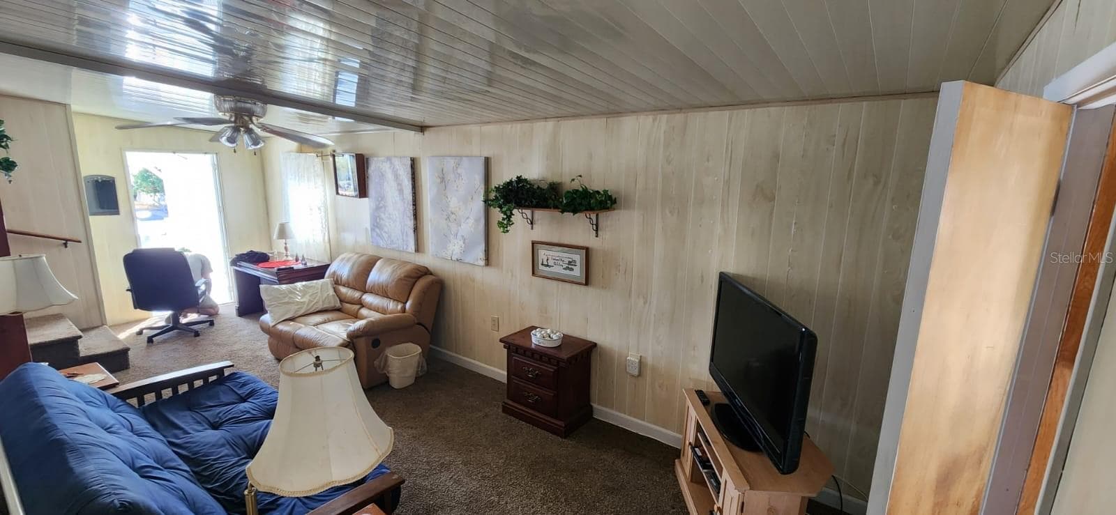 Manufactured Home at 138 FLAMINGO ST, DAVENPORT, photo 4 of 22
