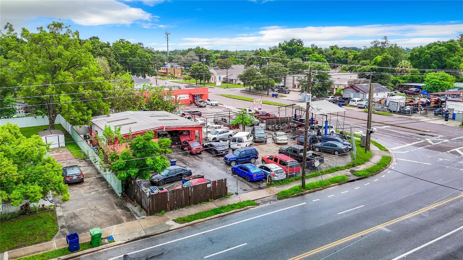 Business at 1412 E LAKE AVE, TAMPA, photo 2 of 15