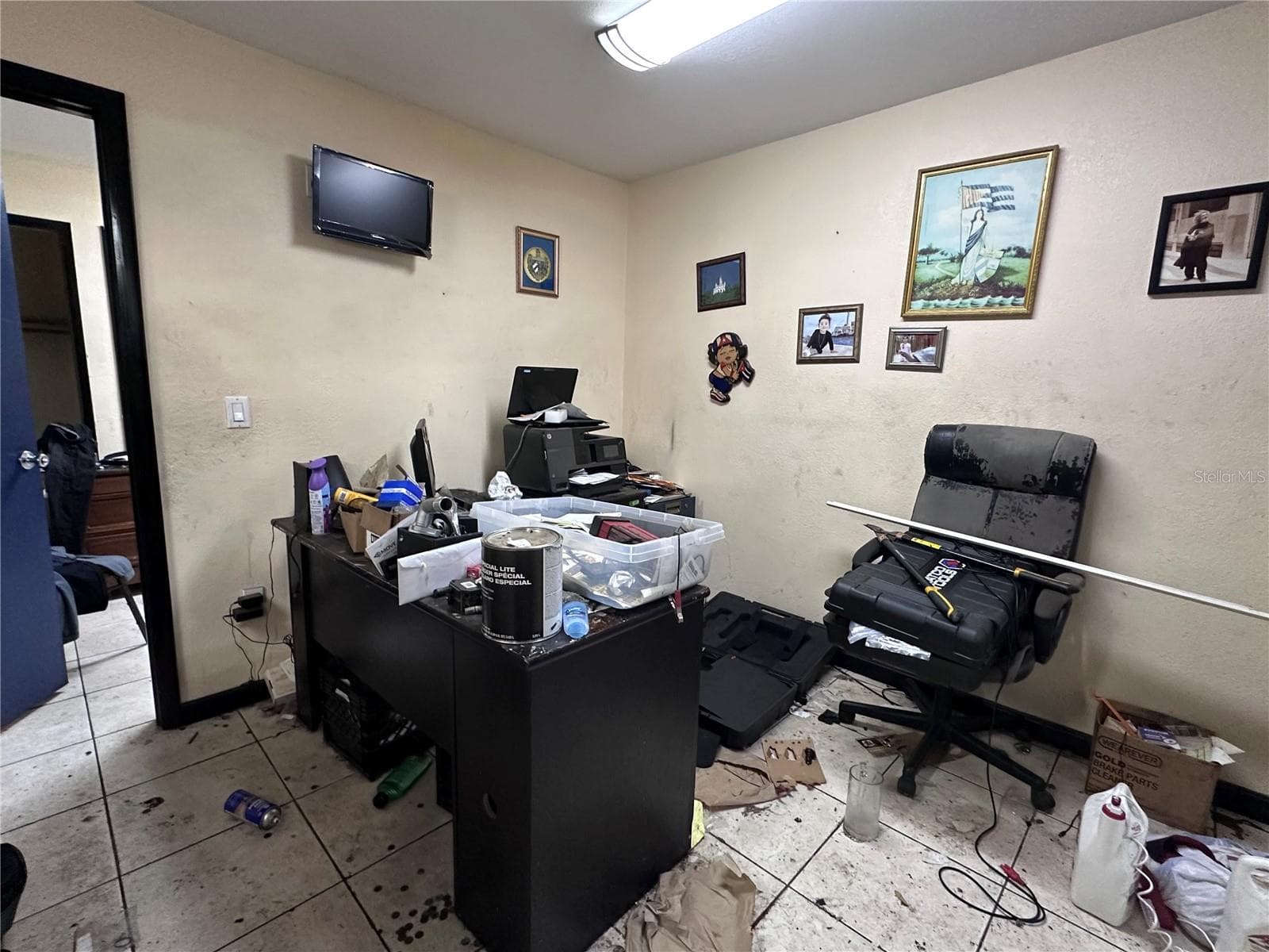 Business at 1412 E LAKE AVE, TAMPA, photo 10 of 15