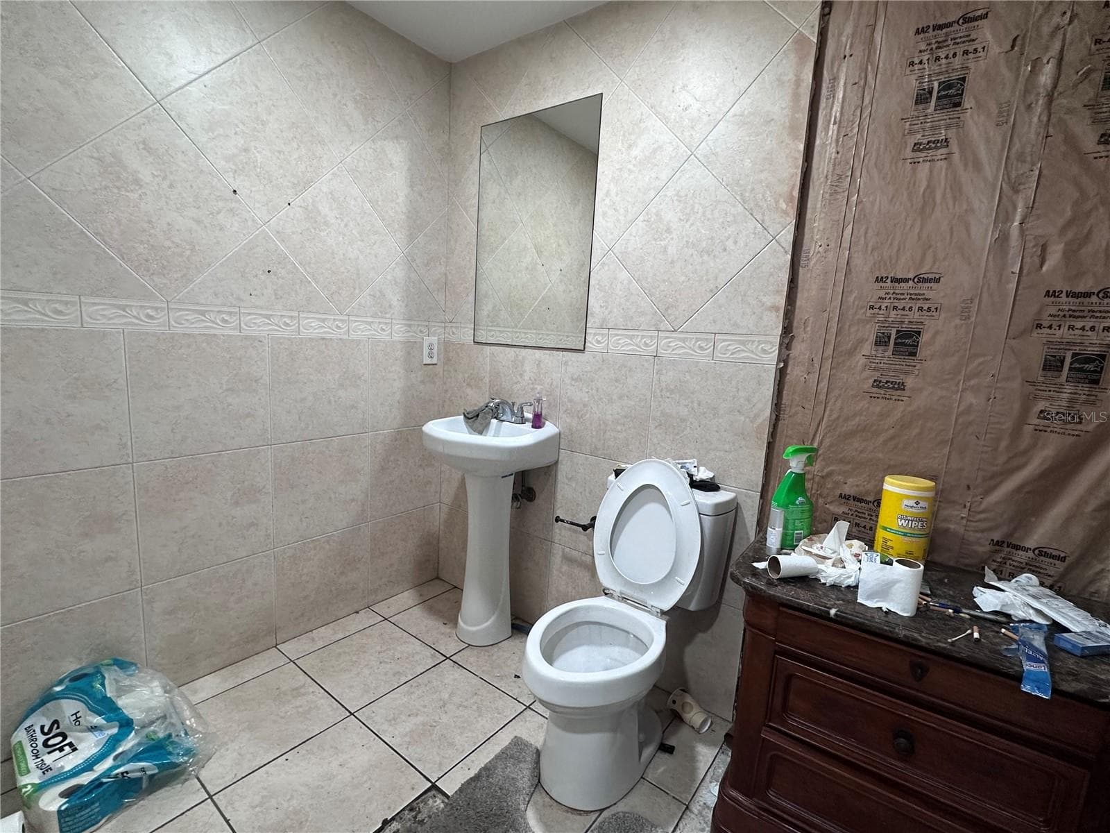 Business at 1412 E LAKE AVE, TAMPA, photo 13 of 15
