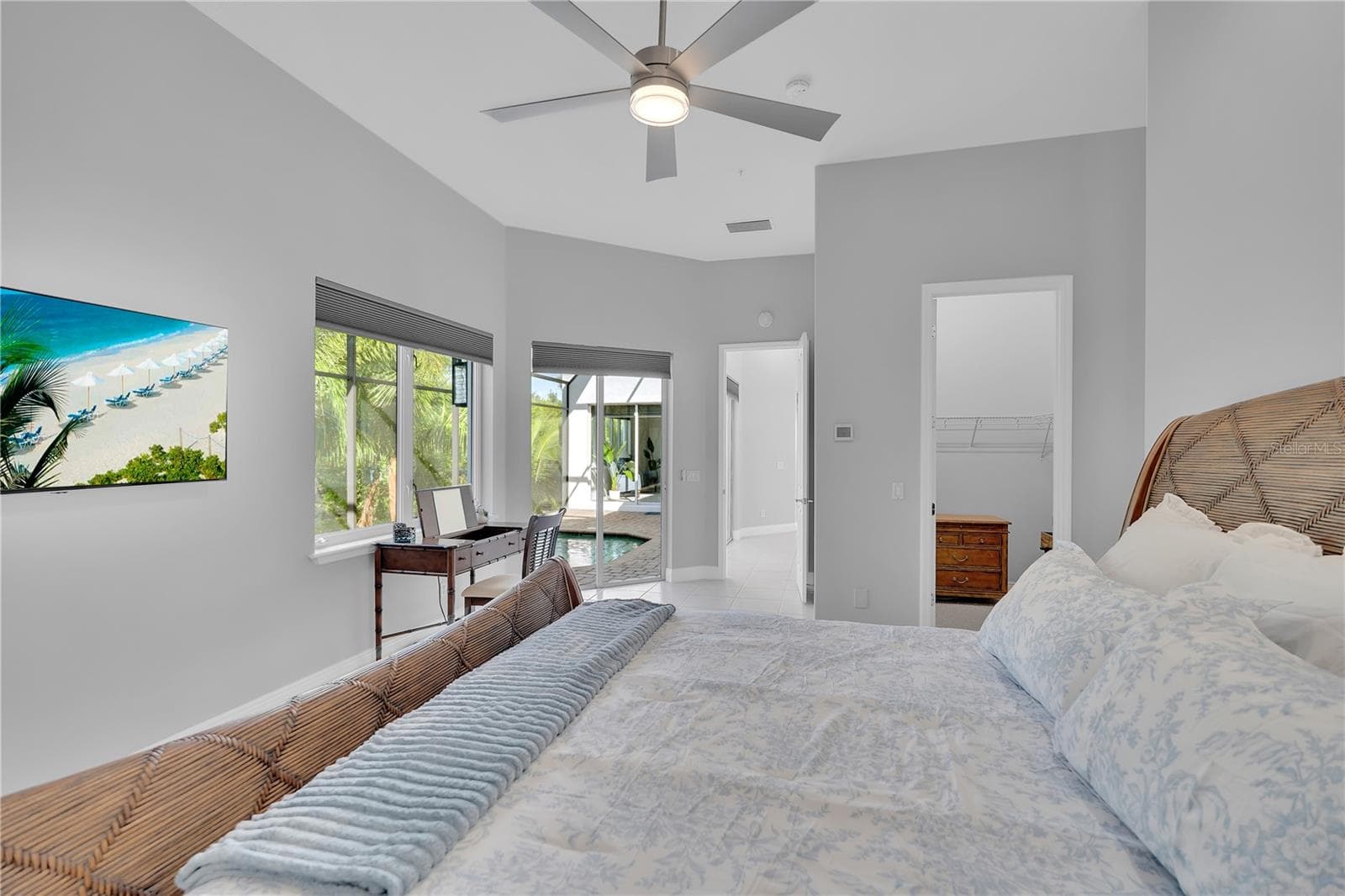 Villa at 1915 HARBOUR LINKS CIR #6, LONGBOAT KEY, photo 19 of 45