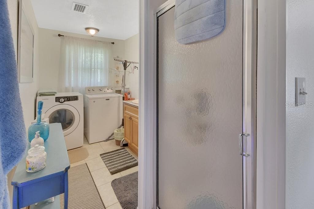 Single Family Residence at 50 BONITA RD, DEBARY, photo 26 of 45