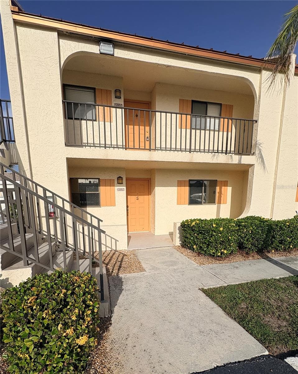 16340 DUBLIN CIR #101