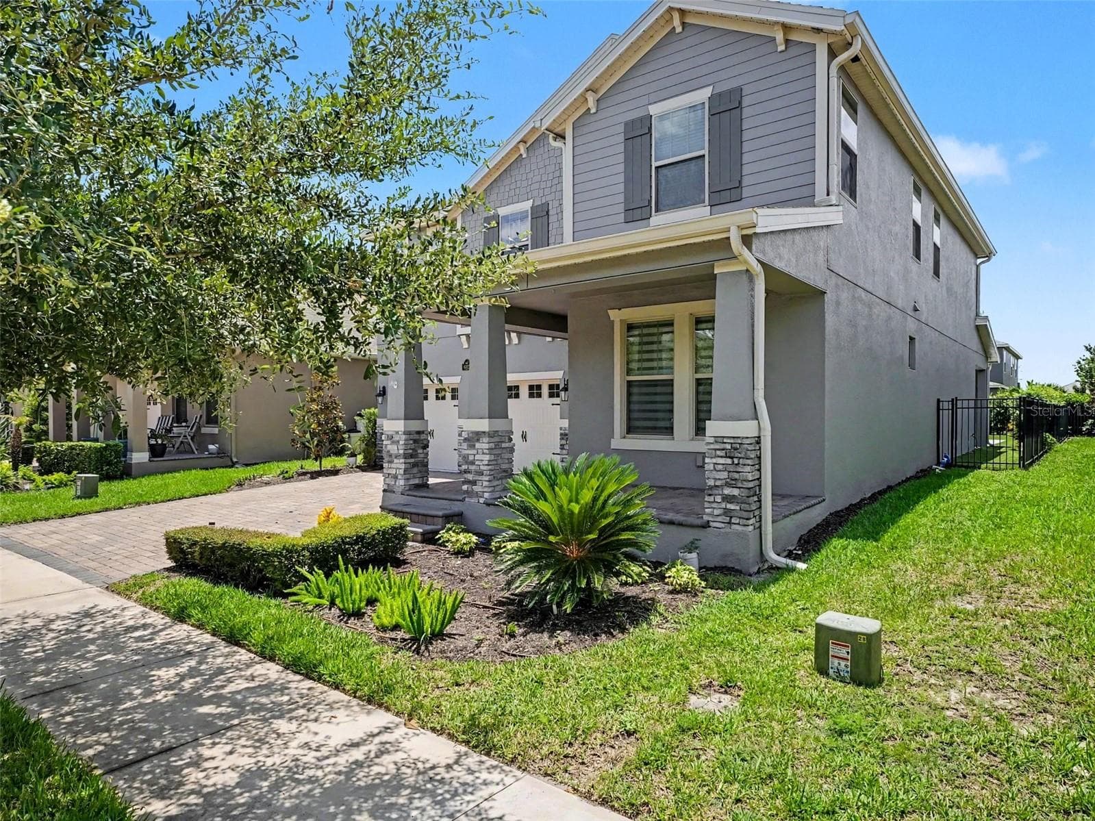 Single Family Residence at 9572 WATERWAY PASSAGE DR, WINTER GARDEN, photo 3 of 45