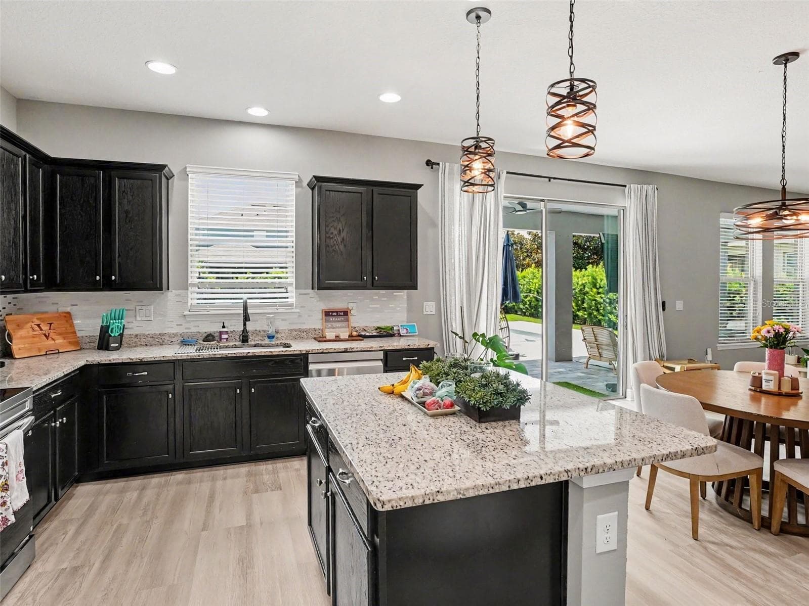Single Family Residence at 9572 WATERWAY PASSAGE DR, WINTER GARDEN, photo 10 of 45