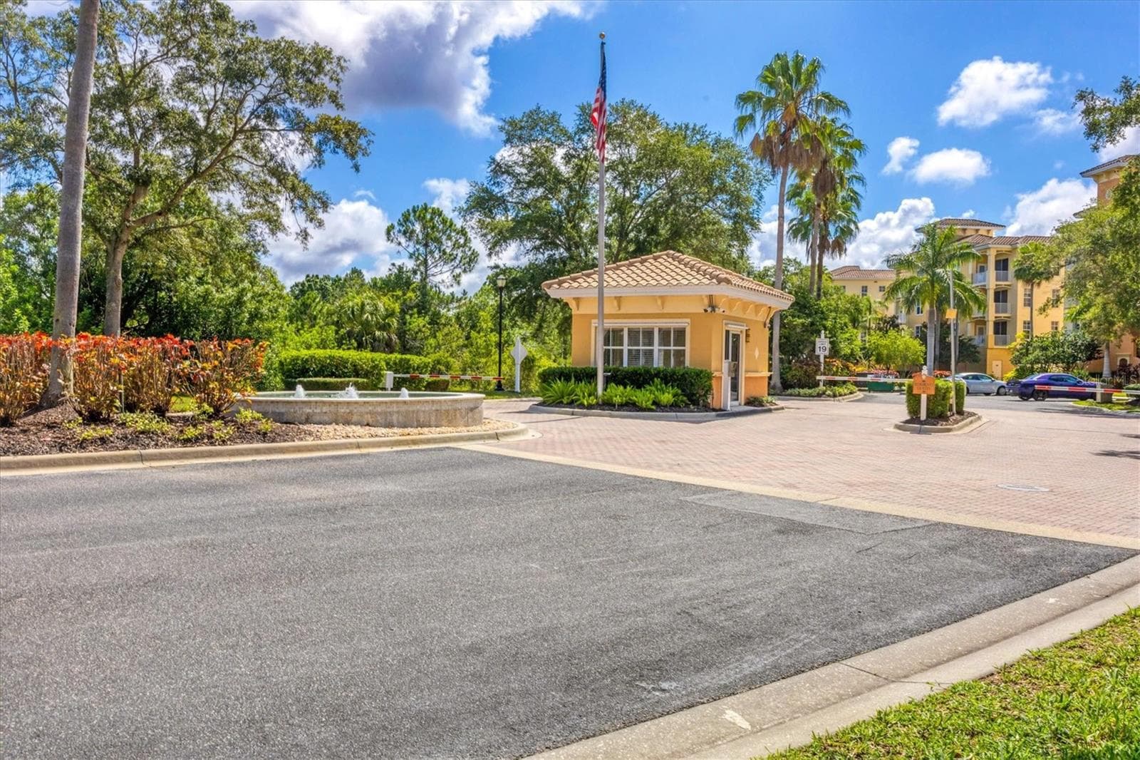 Condominium at 6474 WATERCREST WAY #403, LAKEWOOD RANCH, photo 38 of 47