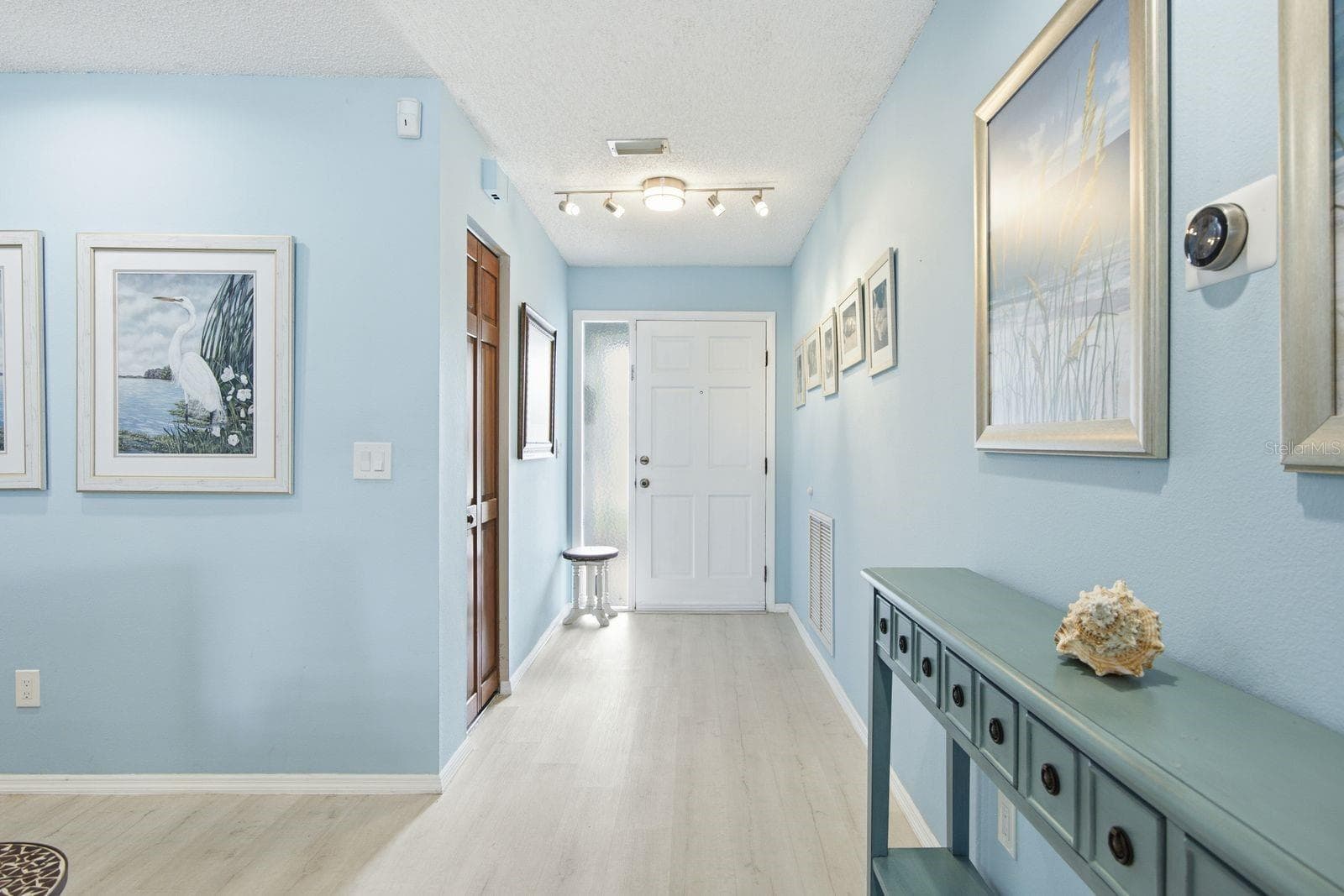 Single Family Residence at 3047 CASCADE DR, CLEARWATER, photo 14 of 57