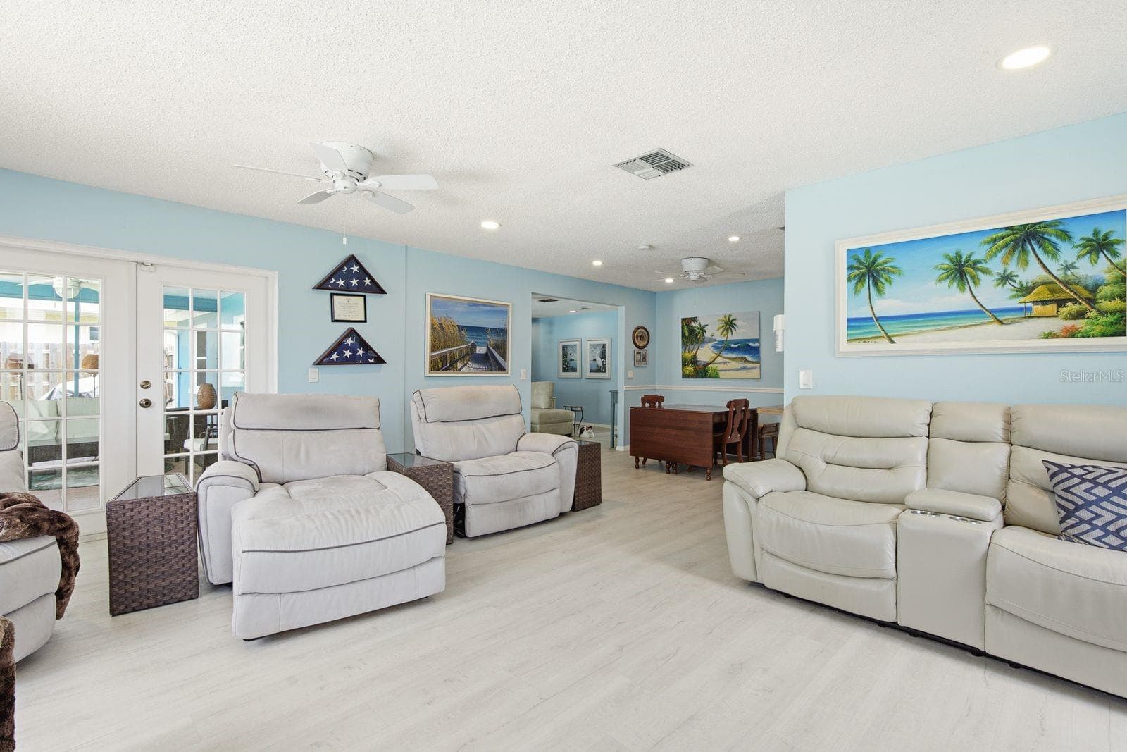 Single Family Residence at 3047 CASCADE DR, CLEARWATER, photo 25 of 57