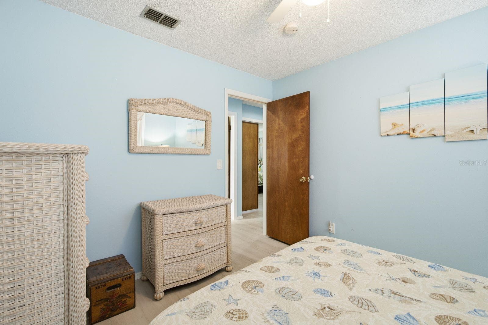 Single Family Residence at 3047 CASCADE DR, CLEARWATER, photo 32 of 57