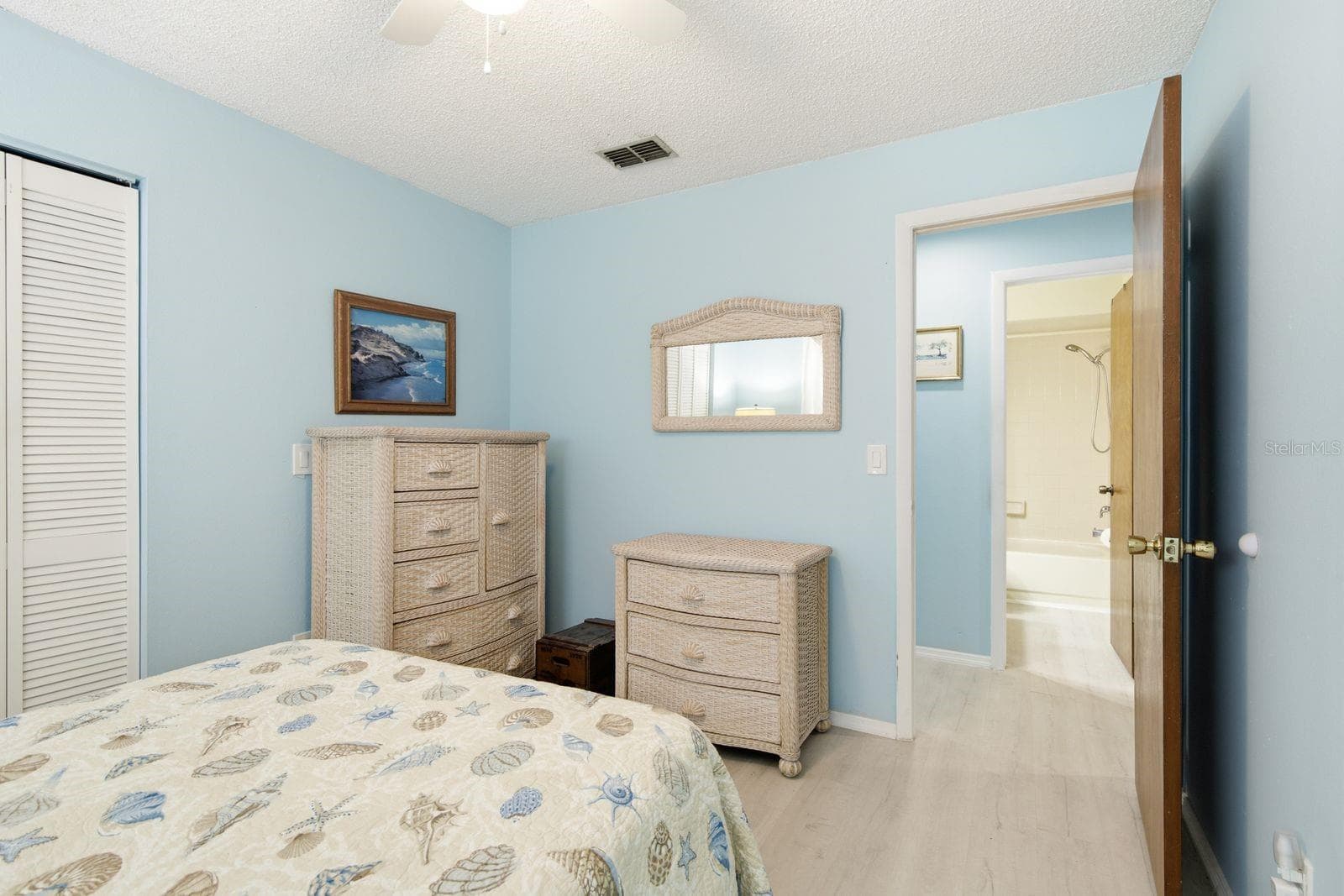Single Family Residence at 3047 CASCADE DR, CLEARWATER, photo 33 of 57