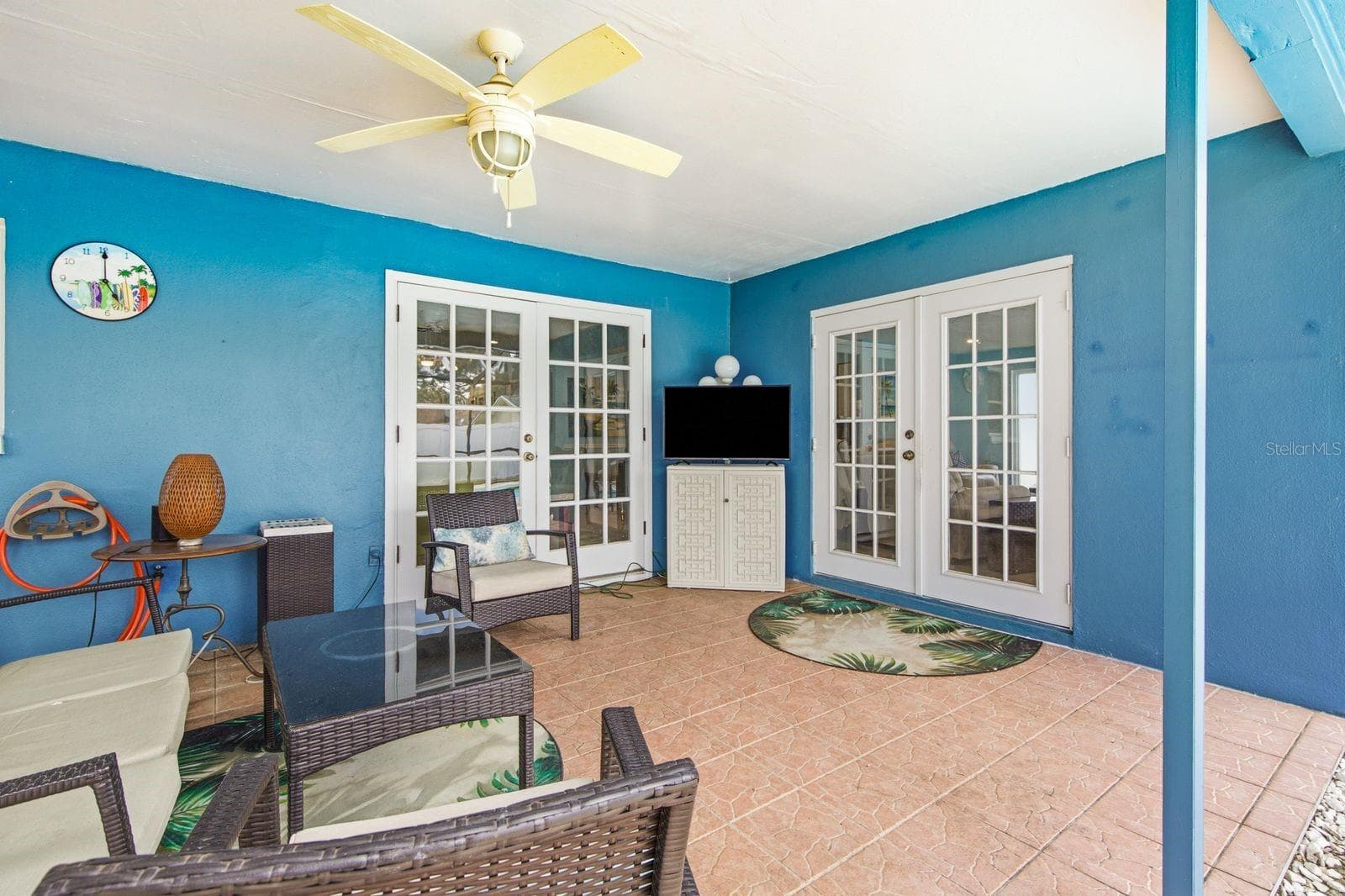 Single Family Residence at 3047 CASCADE DR, CLEARWATER, photo 39 of 57